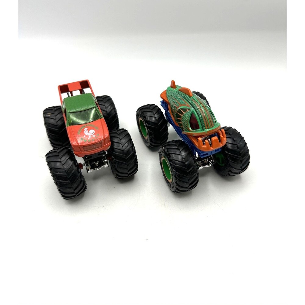 Lot of 2 Mattel Hot Wheels Monster Jam HUY FONG FOODS INC & Piran-Ahhhh Truck
